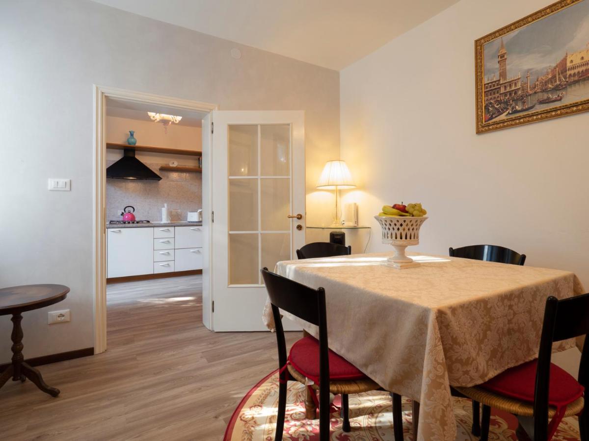Canal Tron Venice Ngoại thất bức ảnh