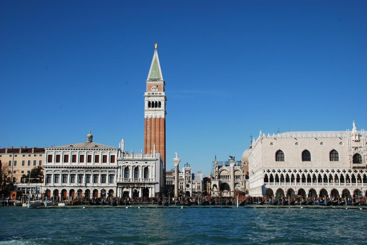 Canal Tron Venice Ngoại thất bức ảnh